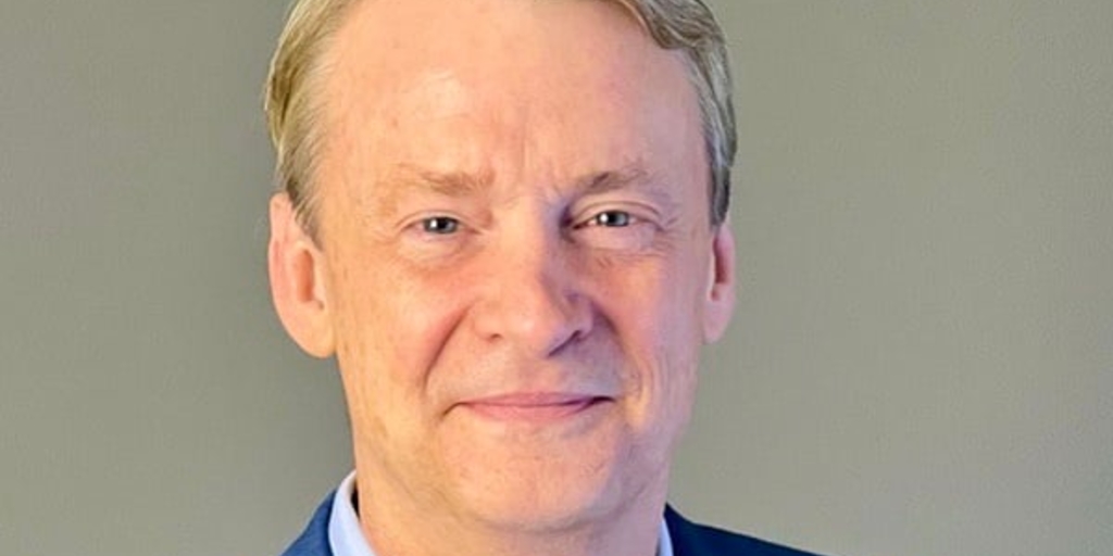 Corewell Health names Timothy Lyons president of Grosse Pointe hospital - Vimarsana News