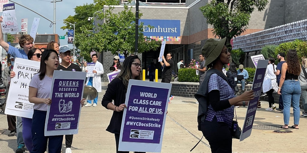 Mount Sinai residents at Health + Hospitals Elmhurst kick off strike - Vimarsana News