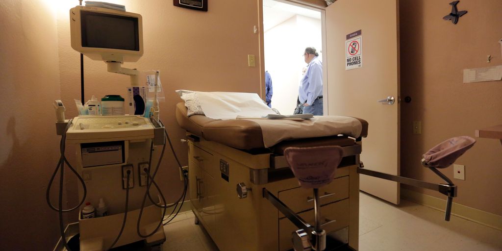 Idaho abortion laws partly force hospital to close obstetrical care - Vimarsana News