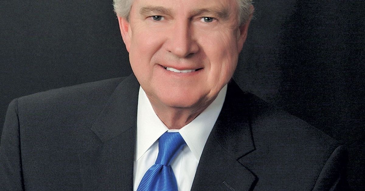 David Dunlap Roper Dunlap retiring as longtime CEO at Roper St. Francis | Modern Healthcare
