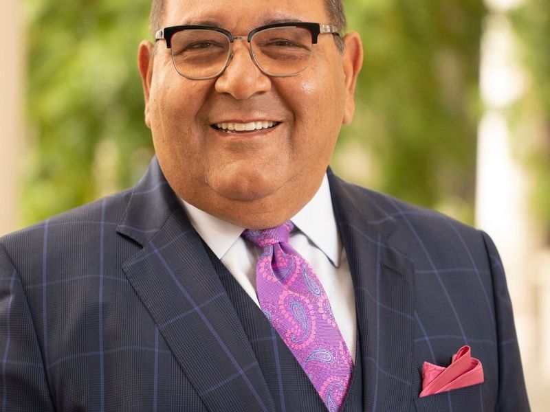 Dr. Akram Boutros to retire as MetroHealth CEO at end of 2022 - Vimarsana News