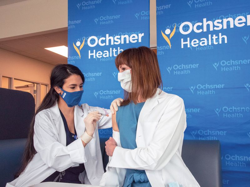 Health systems leaders encourage workforce COVID-19 vaccination - Vimarsana News