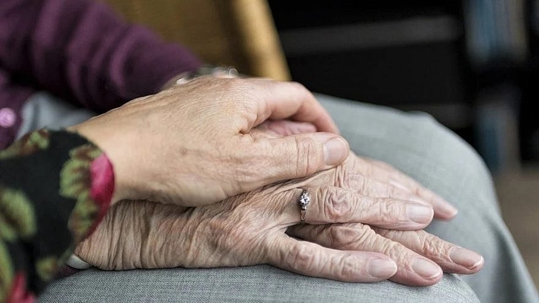 Seniors-Elderly-Services-880x495.jpg